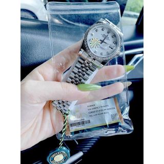 ROLEX DATEJUST - Automatic niềng hột thép mạ PVD bền màu , kính tráng saphire máy: Automatic (cơ) Nữsize 31/36mm