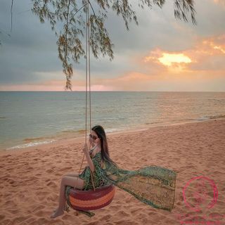 Bikini sexy 3 mảnh kèm áo choàng đi biển cao cấp - Đồ tắm quyến rũ gợi cảm quần lọt khe họa tiết rằn ri BN123