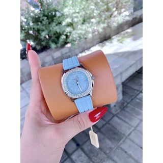 PATEK PHILIPPE NAUTILUS - màu Ruốc và màu Light Blue hot hit về số lượng có hạn size:35mm. Bề dày 8mm