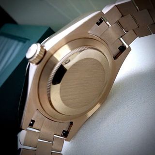 ROLEX DAY-DATE -Automatic , hàng xưởng thép mạ PVD bền màu , kính tráng saphire Nam: 41mm .Máy: cơ fullbox