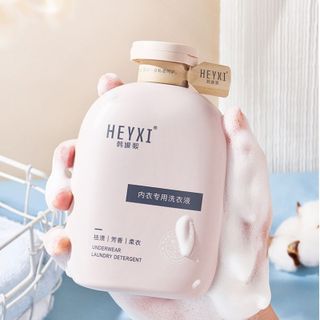 Nước giặt đồ lót nữ Heyxi chai 300ml