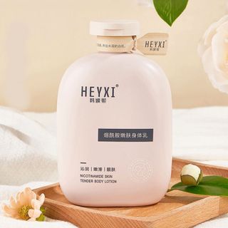 Nước giặt đồ lót nữ Heyxi chai 300ml