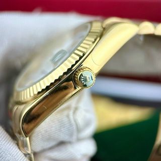 Rolex day-date nhà máy AAA Size 40mm Kính saphire nguyên khối Thép 904L Logo góc 6h sắc nét Mời anh em lên đơnk