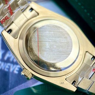 Rolex day-date nhà máy AAA Size 40mm Kính saphire nguyên khối Thép 904L Logo góc 6h sắc nét Mời anh em lên đơnk