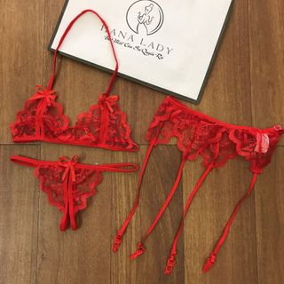 Bộ lót ren xuyên thấu sexy kèm kẹp tất - Quần lọt khe kèm áo ren hình bướm quyến rũ gợi cảm BL031