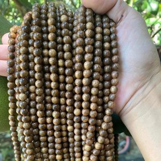 Vòng tay trầm hương 108 hạt tốc vườn