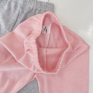 Quần legging đùi dáng ôm cho bé gái co giãn thoải mái D1