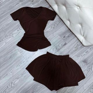 SET ÁO CỔ TIM KÈM QUẦN GIẢ VÁY XOÈ TĂM LẠNH