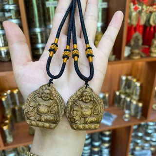 Mặt dây chuyền trầm hương có kèm dây đeo