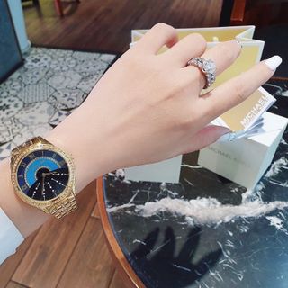 ĐỒNG HỒ NỮ THỜI TRANG M.K TIA 3