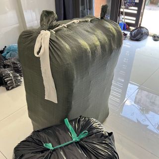 Áo xoắn ngực cổ tim tay dài chất tăm lụa