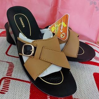 Tìm đại lý giày dép