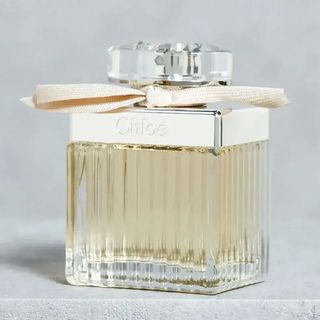 Nước hoa nữ Ch loé Eau De Parfum của Pháp gồm nước hoa 75ml edp dành cho cô nàng ở tuổi mới lớn, hồn nhiên và yêu đời