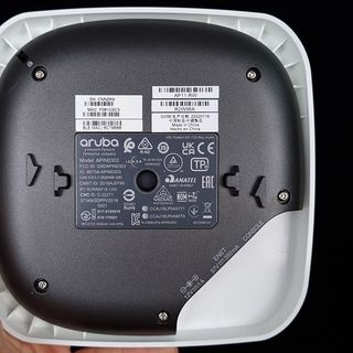 Thiết Bị Thu Phát Sóng Aruba Instant On AP11D -R2X16A (Chưa Kèm Adapter)
