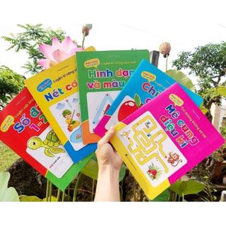 Sách Bộ Vở Viết Xóa Được - Wipe Clean: Luyện Viết Không Sợ Sai ( Bộ 5 Cuốn) - Tặng Kèm 2 Bút