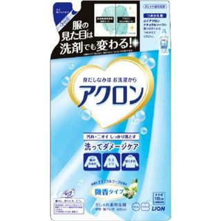 Xà phòng thiên nhiên Lion Akron có mùi hương nhẹ loại túi nạp 400ml