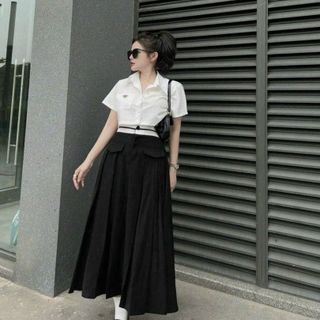 0038 -CHÂN VÁY XẾP LY DÁNG DÀI , LƯNG CAO , KHOÁ TRƯỚC CẠP PHỐI TÚI NẮP 2 BÊN CHẤT RUBY HÀN QUỐC LOẠI 1 M80