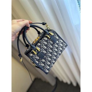 TÚI XÁCH CÔNG SỞ DI0 THỔ CẨM DÁNG HỘP SIZE 24 KÈM DÂY ĐEO SANG XỊN WH624 - WINNIE HOUSE