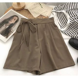 999 - QUẦN SHORT NỮ CẠP CAO THẮT DÂY NƠ , CHẤT VẢI RUBY XUẤT HÀN M45