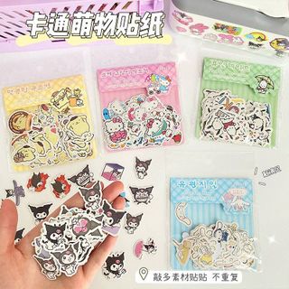 Bịch 100 sticker sanrio có túi treo