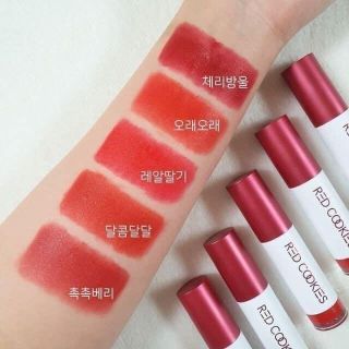 Son Thỏi Lì Marshmallow Powder Lipstick Red Cookies