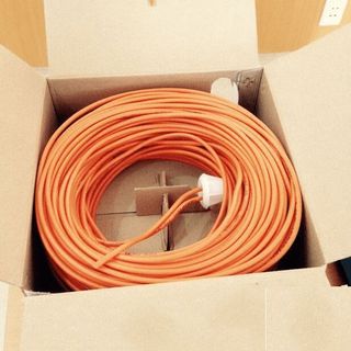 Cáp Mạng Golden Link Platinum Utp CAT 5E GL01003 (100M)