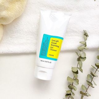 Sữa Rửa Mặt COSRX Low PH Good Morning Gel Cleanser 150ml,chiết xuất từ thiên nhiên