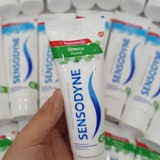 KEM ĐÁNH RĂNG SÉNODYNE CHỐNG Ê BUỐT - XANH LÁ - 75ml