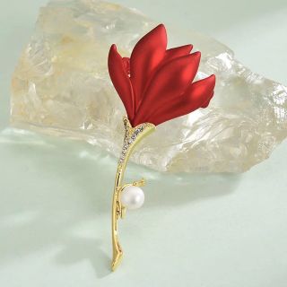 ￼Ghim Trâm Cài Áo Hình Hoa Tulip đỏ Đính Đá Và Ngọc Trai 5.9cm Dành Cho Nam Nữ giá sỉ