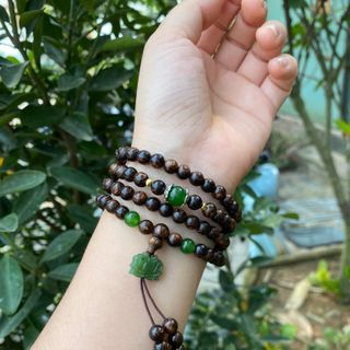 Vòng tay trầm hương 108 hạt mix charm - Trầm Hương Sánh Chìm