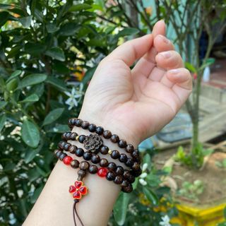 Vòng tay trầm hương 108 hạt mix charm - Trầm Hương Sánh Chìm