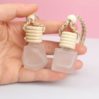 Vỏ lọ thủy đục tinh nước hoa treo xe hình khối 6ml cao cấp
