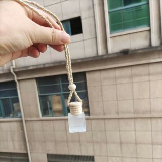 Vỏ lọ thủy đục tinh nước hoa treo xe hình khối 6ml cao cấp