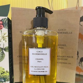 Sữa tắm Coco Paris hương nước hoa 400ml lưu hương lâu
