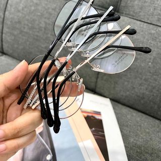 Gọng mắt kính teen kim loại titanium