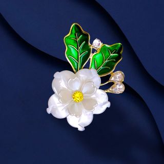 Ghim Trâm Cài Áo Hình Hoa Phong Cách Mới Chất Lượng Cao( cánh hoa vỏ sò tự nhiên ) 4.5cm dành cho nam nữ