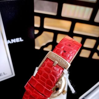 SWAROVSIKK CRYSTALLINE