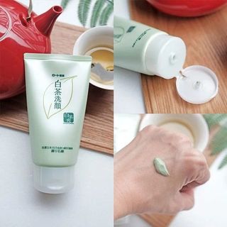 Sữa Rửa Mặt Trà Xanh Rohto Shirochasou Green Tea Foam (120g) – Nhật Bản