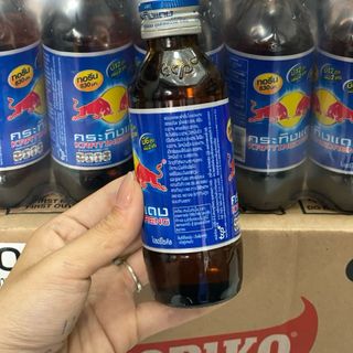 Nước tăng lực Bò Húc Thái Lan lốc 10 chai