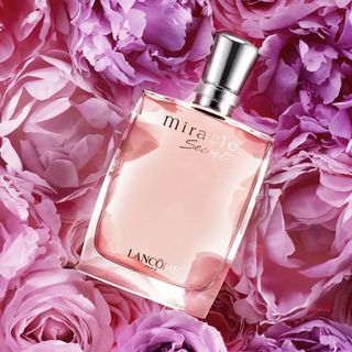 Nước Hoa Nữ Lan.côme Mi.racle Secret L'Eau de Parfum ngọt ngào tỏa hương thơm giòn rụm mát lành lan tỏa sức quyến rũ rộn ràng tươi mới. giá sỉ