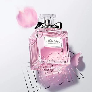 Nước Hoa Miss Di.or Bloo.ming Bouquet EDT - Nữ Tính, Gợi Cảm