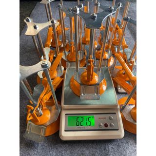 Combo10 -Kích Nâng Gạch -Con Đội Gạch 610g-Trọng Tải 86 Kg