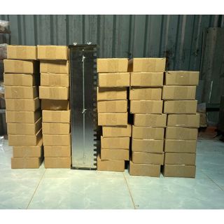 MÁNG KÉO RĂNG CƯA INOX (loại chuẩn) dùng lát gạch nền tăng giảm được từ 60cm đến 1m, có thể chỉnh nghiêng được