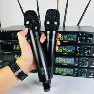 Micro Đầu Thu Lớn UR-32D - Micro Không Dây Karaoke, 4 Râu Bắt Sóng Xa 50M