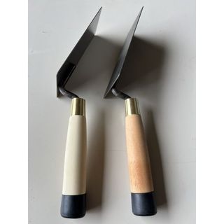 Bay Thợ Hồ Bay Xây Dựng Vuông Bằng Thép Cán Gỗ Cao Cấp Chống Xoay