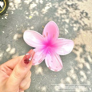 Kẹp hoa sứ 8cm