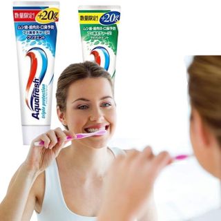 Kem đánh răng Aquafresh làm trắng ngừa sâu răng 140g Nội địa Nhật Bản - Nakaya