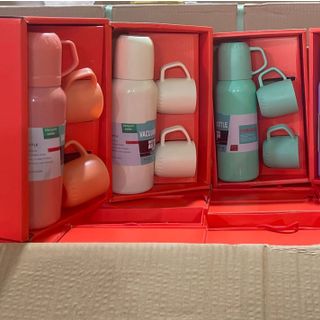 Bình Giữ Nhiệt Kèm 3 Cốc