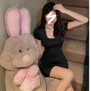 Đầm thun body cổ U