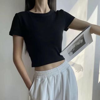 Áo Thun tay ngắn cổ tròn form CRT